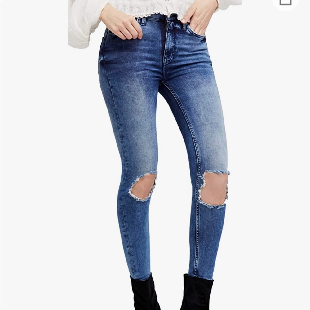 Free People Washed Skinnies Ripped Knee